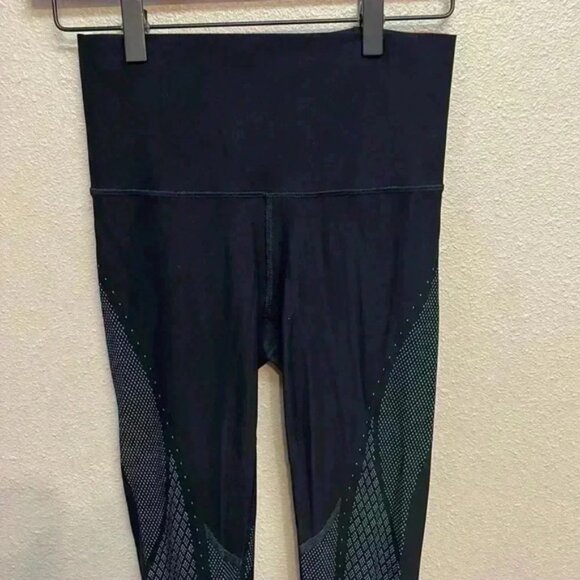 LULULEMON Women’s Leggings - Picture 5 of 9